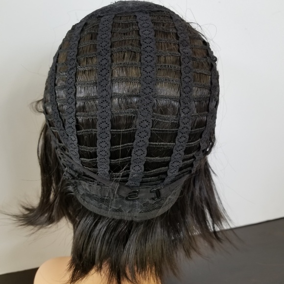 Chic Bob Cut Synthetic Wig - Picture 6 of 6